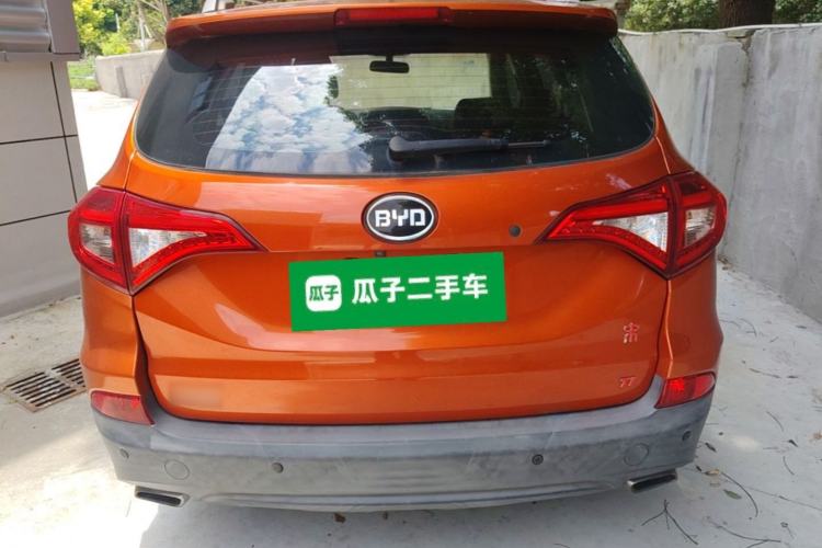 Used BYD Song 2016 GaiShi Edition 1.5TI Manual Elite Model Rear