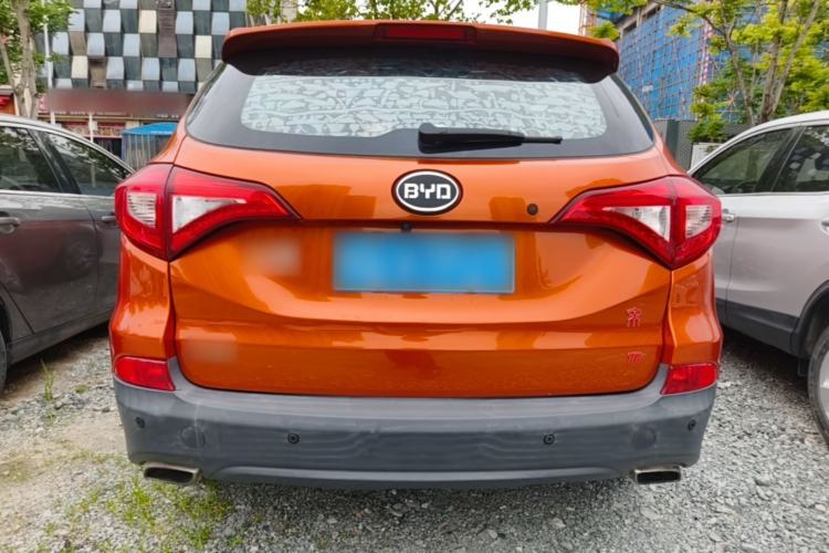 Used BYD Song 2016 GaiShi Edition 1.5TI Manual Elite Model Rear
