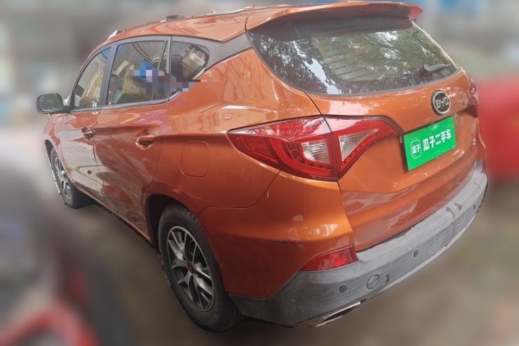 Used BYD Song 2016 GaiShi Edition 1.5TI Manual Elite Model Rear Left 45 Deg