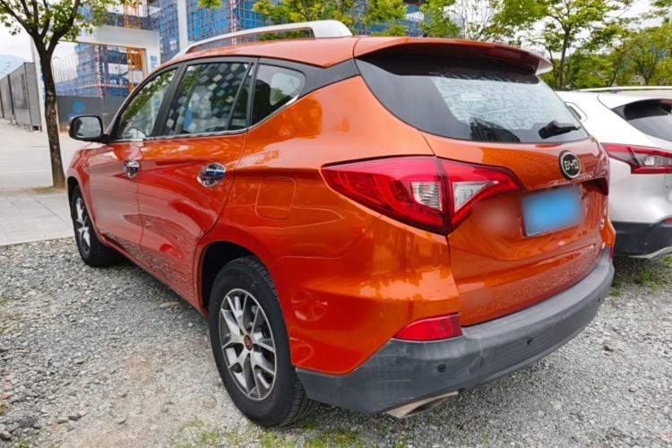 Used BYD Song 2016 GaiShi Edition 1.5TI Manual Elite Model Rear Left 45 Deg