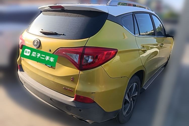 Used BYD Song 2016 2.0TID Automatic Prestige Edition Rear Right 45 Deg