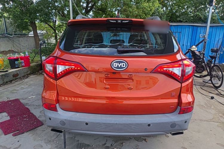 Used BYD Song 2016 GaiShi Edition 1.5TI Manual Elite Model Rear