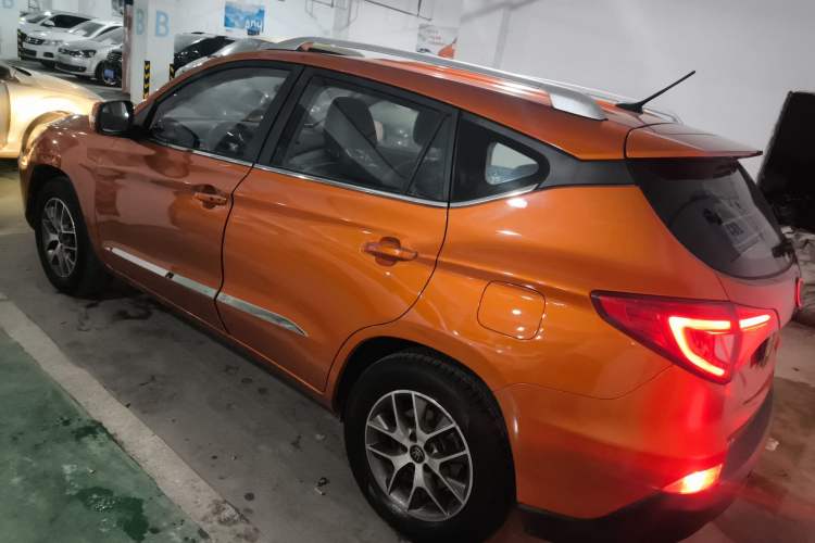 Used BYD Song 2016 1.5TI Manual Luxury Model Rear