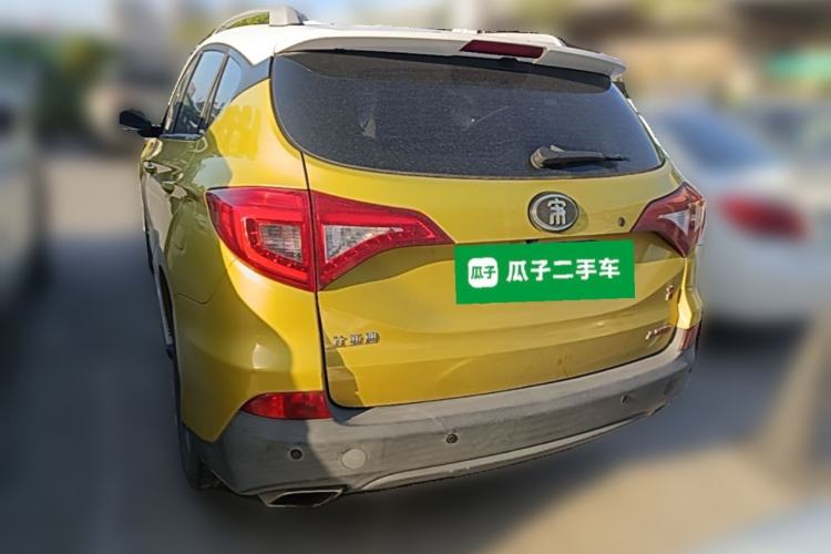 Used BYD Song 2016 2.0TID Automatic Prestige Edition Rear