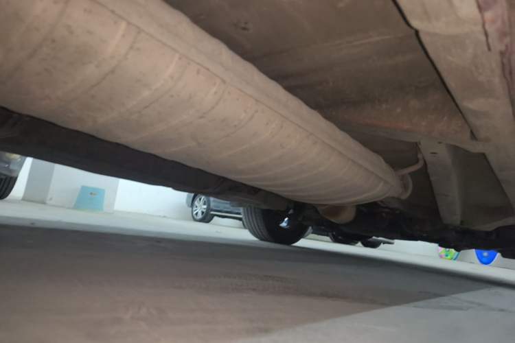 Used BYD Song 2016 2.0TID Automatic Prestige Edition Right Side Sill