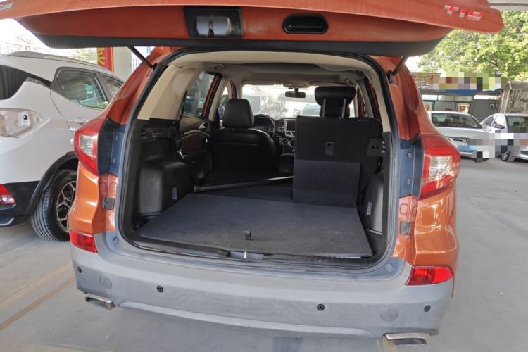 Used BYD Song 2016 GaiShi Edition 1.5TID Automatic Elite Model Trunk