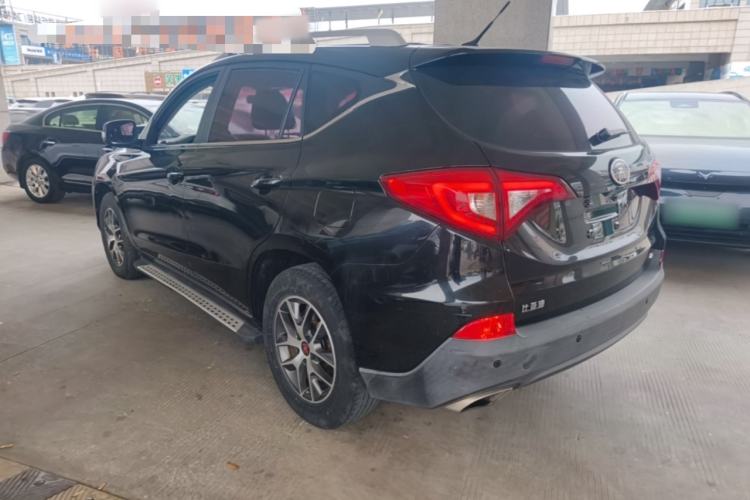 Used BYD Song 2017 Gaishi Upgrade Edition 1.5TI Manual Elite Model Exterior 2