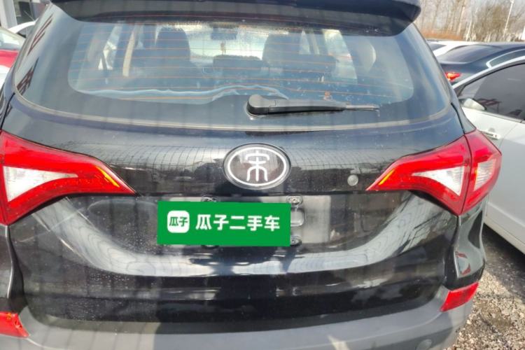 Used BYD Song 2017 Gaishe Upgrade Edition 1.5TID Automatic Elite Model Exterior 4