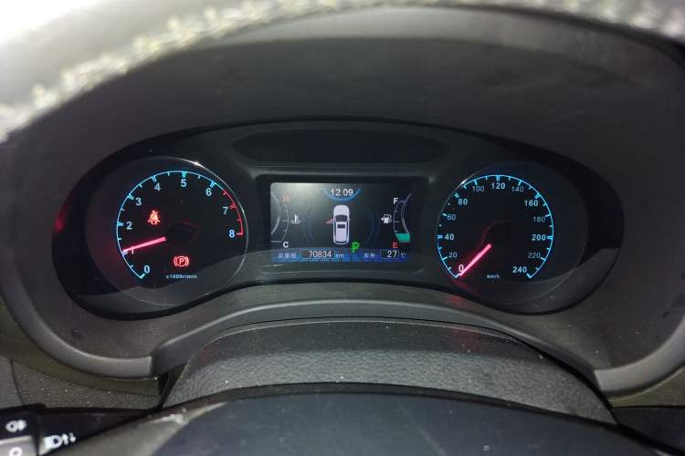Used BYD Song 2017 Gaishe Upgrade Edition 1.5TID Automatic Elite Model Instrument Cluster