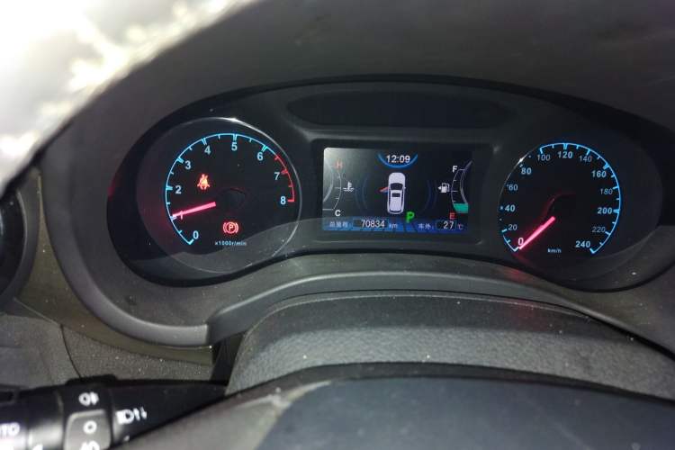 Used BYD Song 2017 Gaishe Upgrade Edition 1.5TID Automatic Elite Model Odometer Close Up