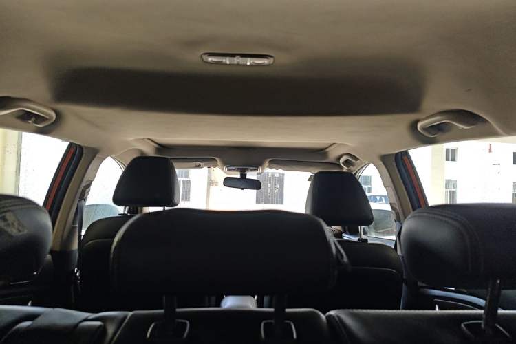 Used BYD Song 2017 Gaishe Upgrade Edition 1.5TID Automatic Elite Model Headliner
