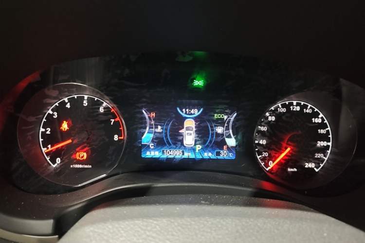 Used BYD Song 2017 Gaishe Upgrade Edition 1.5TID Automatic Elite Model Instrument Cluster