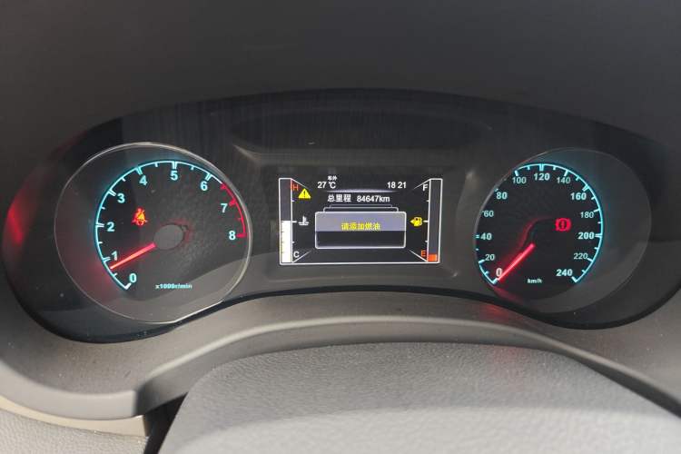 Used BYD Song 2017 Gaishi Upgrade Edition 1.5TI Manual Elite Model Odometer Close Up