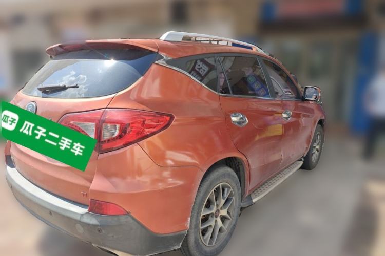 Used BYD Song 2017 Gaishi Upgrade Edition 1.5TI Manual Elite Model Rear Right 45 Deg