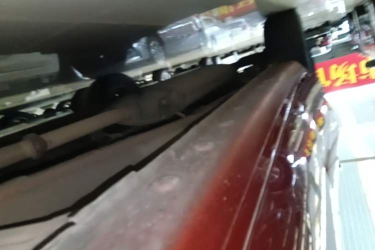 Used BYD Song 2017 Gaishe Upgrade Edition 1.5TID Automatic Elite Model Right Side Sill