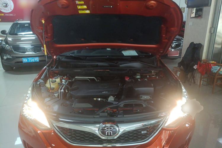 Used BYD Song 2017 Gaishi Upgrade Edition 1.5TI Manual Elite Model Engine Bay