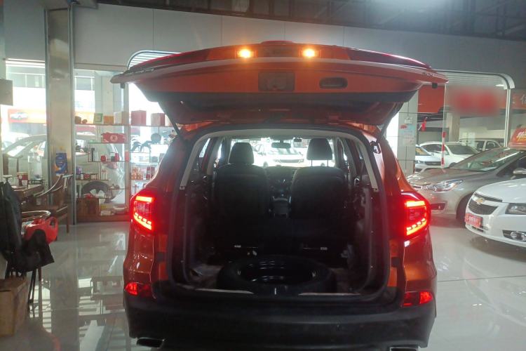 Used BYD Song 2017 Gaishi Upgrade Edition 1.5TI Manual Elite Model Trunk