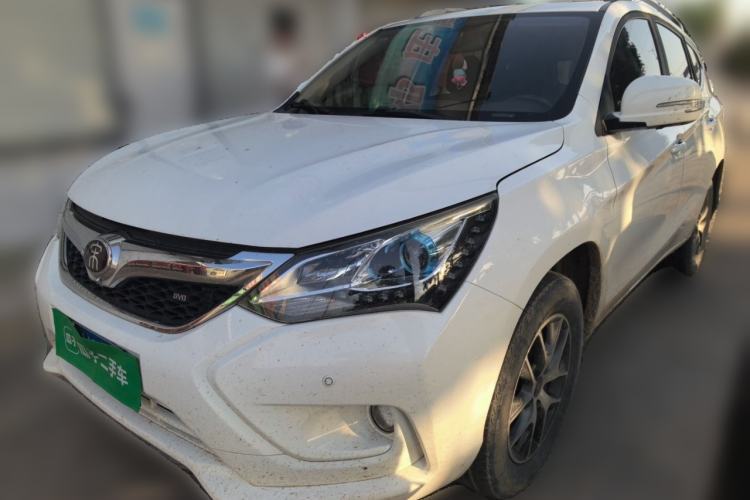 Ojetý BYD Song 2017 Gaishi Upgrade Edition 1.5TI Manual Elite Model Guazi used car, China used car export, Used car for sale, Used  cars, Cheapest cars for sale