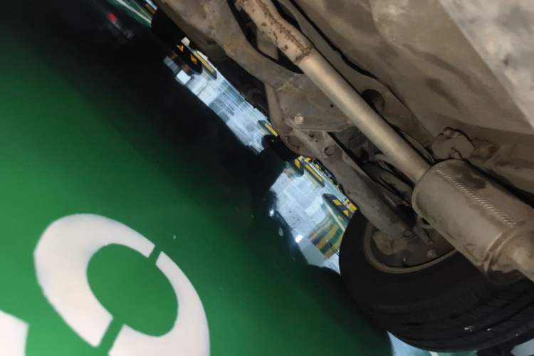 Used BYD Song 2017 Gaishe Upgrade Edition 1.5TID Automatic Elite Model Chassis Rear