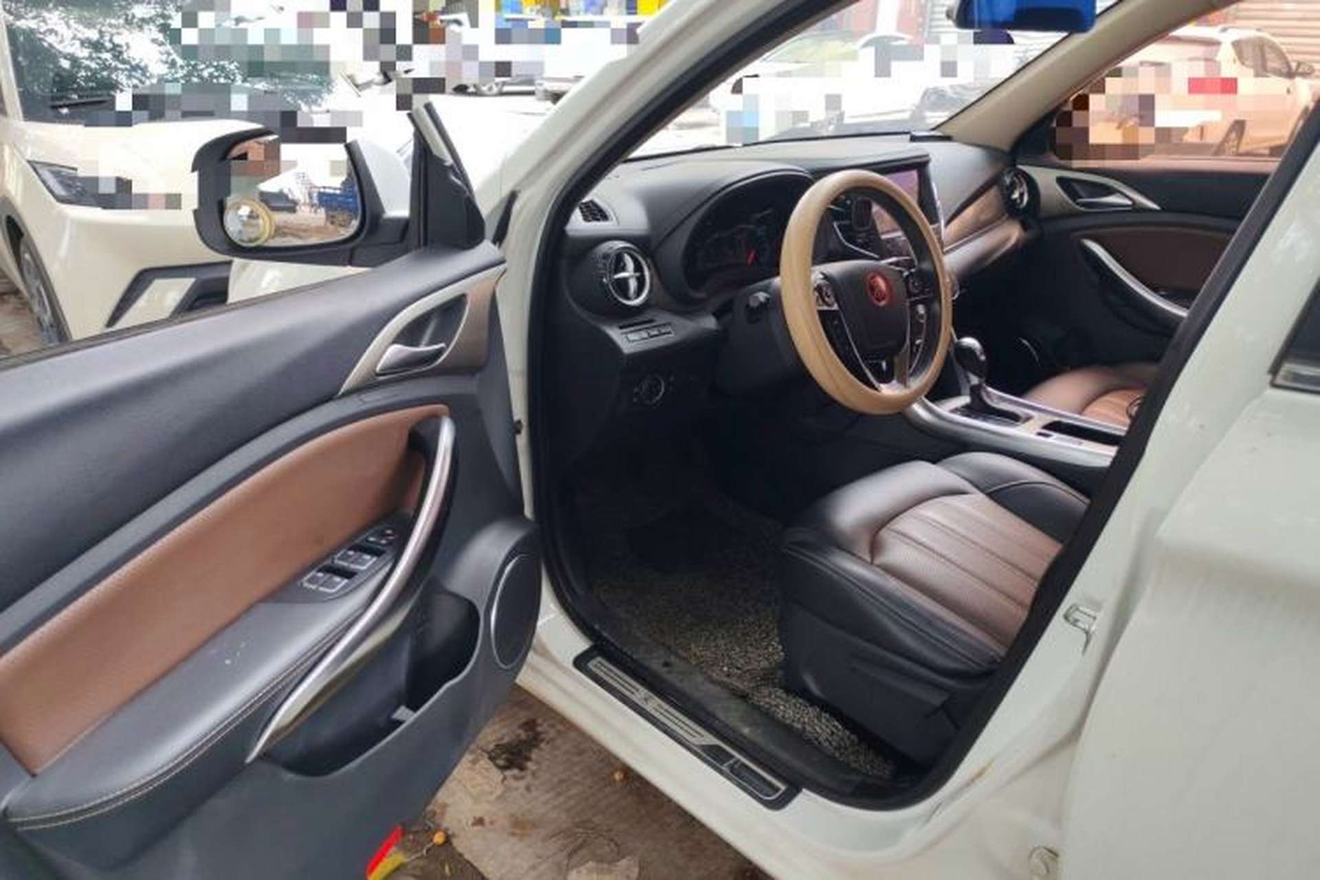 Used BYD Song 2017 Gaishe Upgrade Edition 1.5TID Automatic Elite Model Driver Seat
