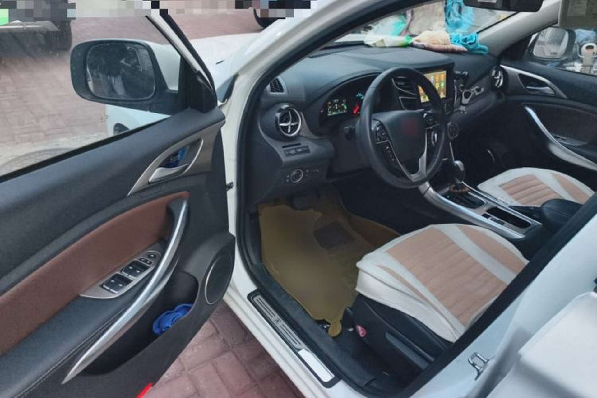 Used BYD Song 2017 Gaishi Upgrade Edition 1.5TID Automatic Luxury Model Driver Seat