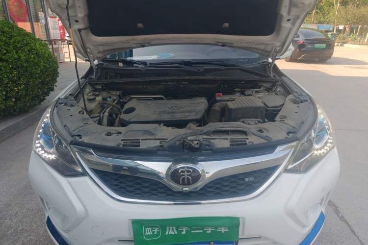 Used BYD Song 2017 Gaishe Upgrade Edition 1.5TID Automatic Elite Model Engine Bay