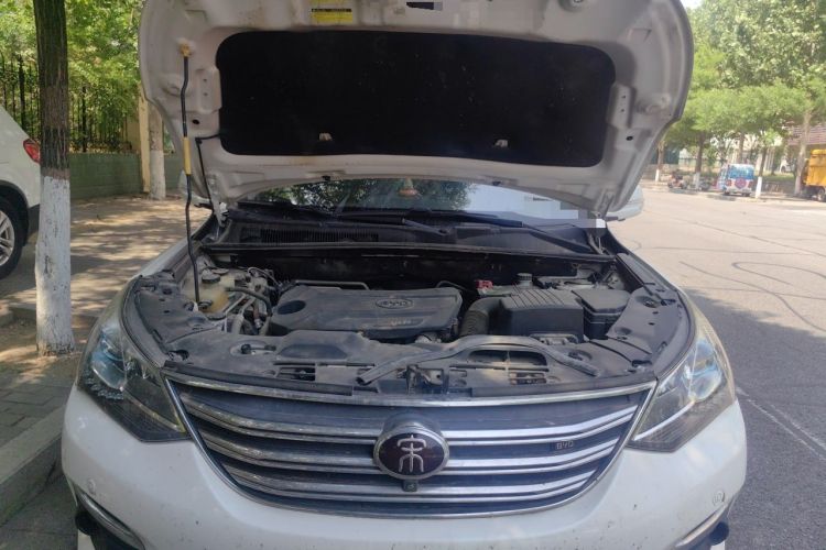 Used BYD Song 2017 Gaishi Upgrade Edition 1.5TI Manual Elite Model Engine Bay
