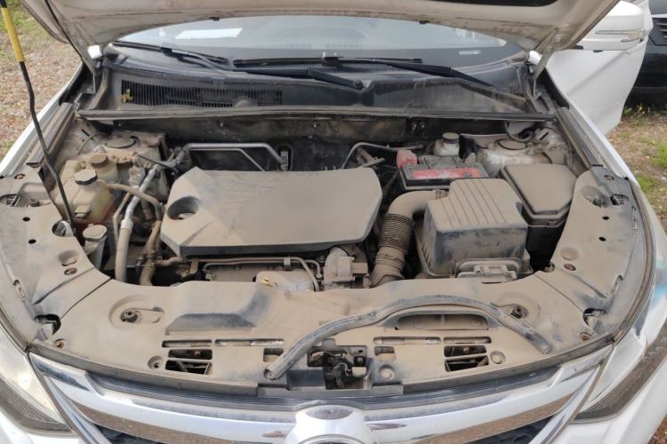 Used BYD Song 2017 Gaishi Upgrade Edition 1.5TI Manual Elite Model Engine Bay