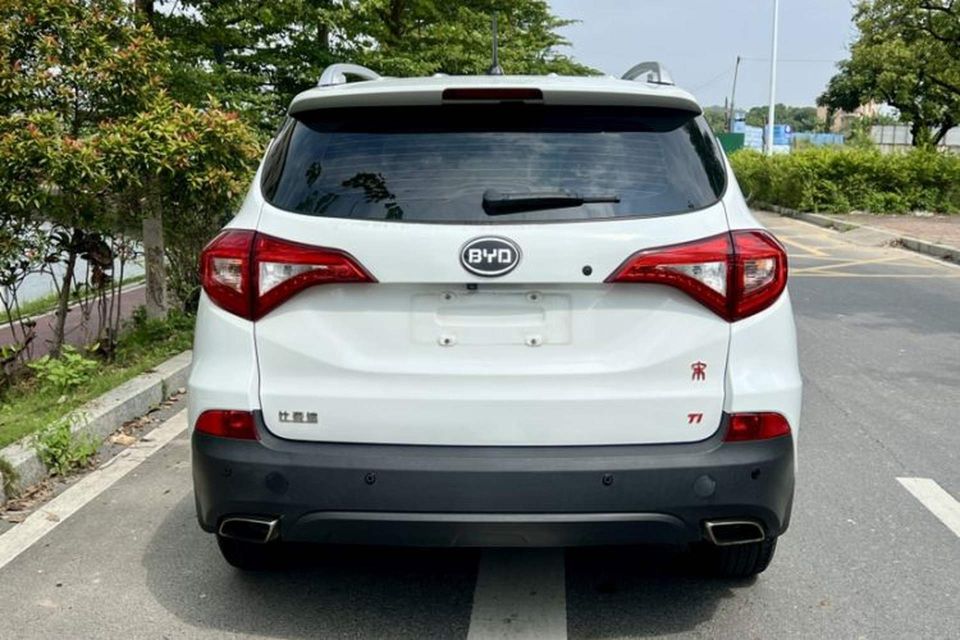 Used BYD Song 2017 Gaishi Upgrade Edition 1.5TI Manual Elite Model Exterior 2