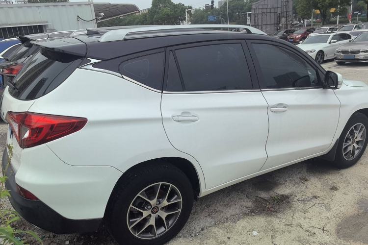 Used BYD Song 2017 Gaishe Upgrade Edition 1.5TID Automatic Comfort Model Exterior 3