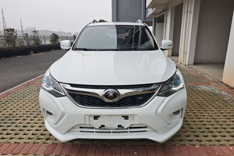 Used BYD Song 2017 Gaishe Upgrade Edition 1.5TID Automatic Elite Model Front