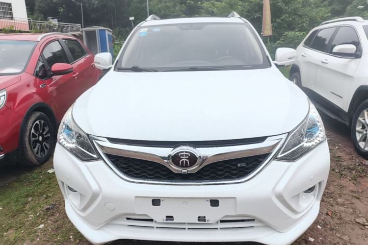 Used BYD Song 2017 Gaishe Upgrade Edition 1.5TID Automatic Elite Model Front