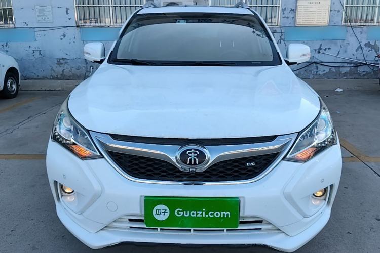 Used BYD Song 2017 Gaishi Upgrade Edition 1.5TI Manual Elite Model Front