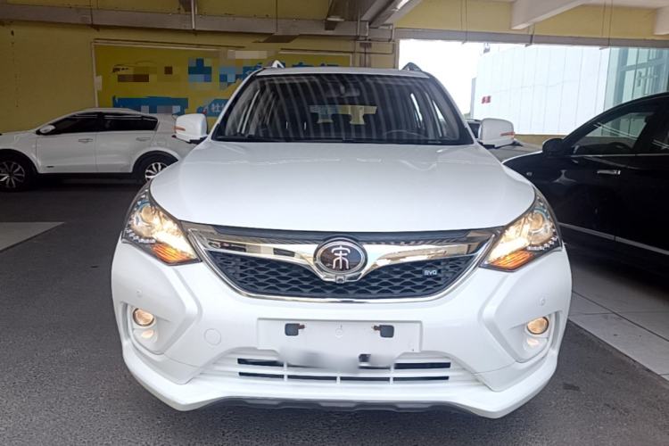 Used BYD Song 2017 Gaishe Upgrade Edition 1.5TID Automatic Elite Model Front