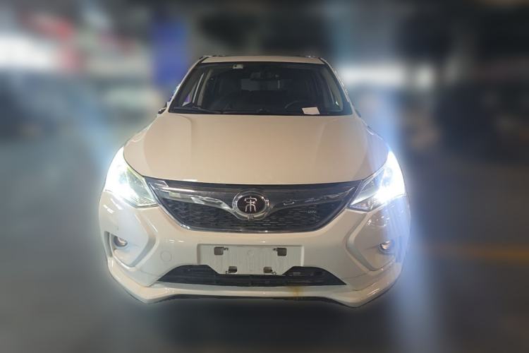 Used BYD Song 2017 Gaishe Upgrade Edition 1.5TID Automatic Elite Model Front