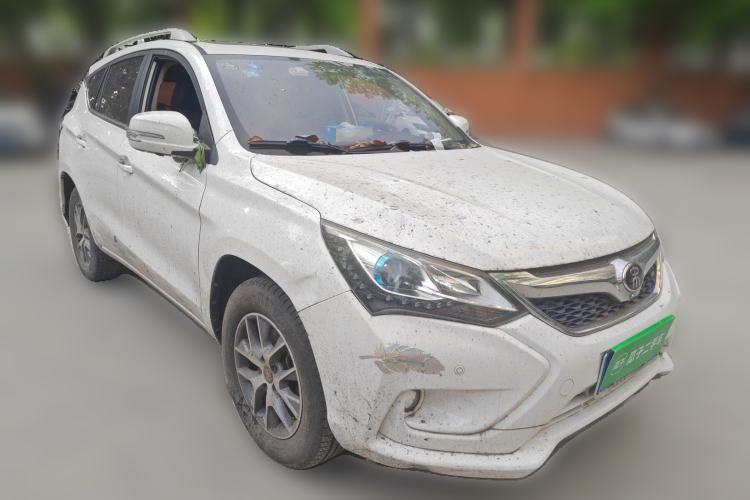 Used BYD Song 2017 Gaishe Upgrade Edition 1.5TID Automatic Elite Model Front Right 45 Deg