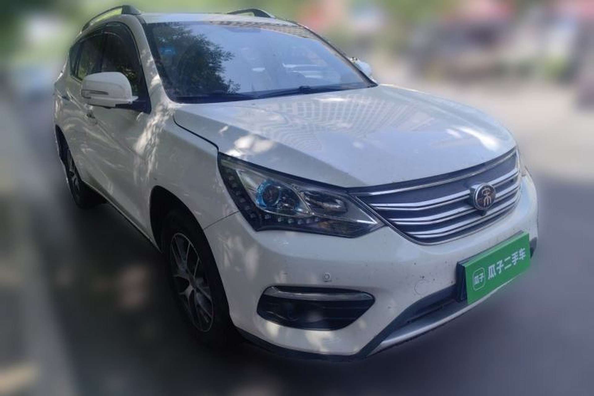 Used BYD Song 2017 Gaishi Upgrade Edition 1.5TI Manual Elite Model Front Right 45 Deg