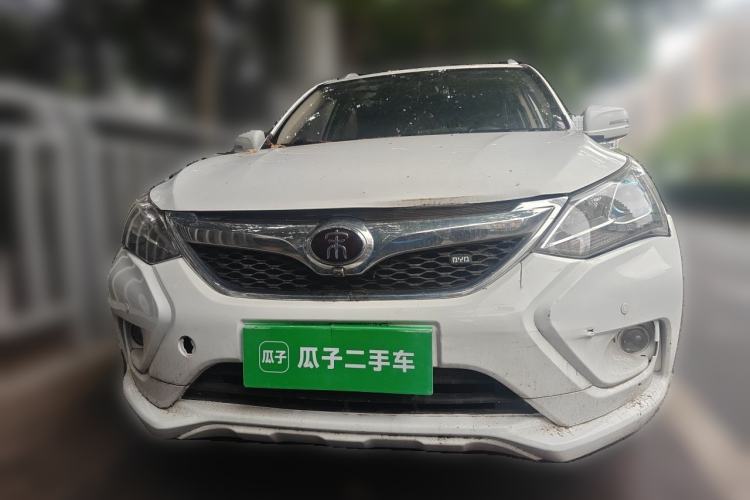 Used BYD Song 2017 Gaishe Upgrade Edition 1.5TID Automatic Elite Model Front