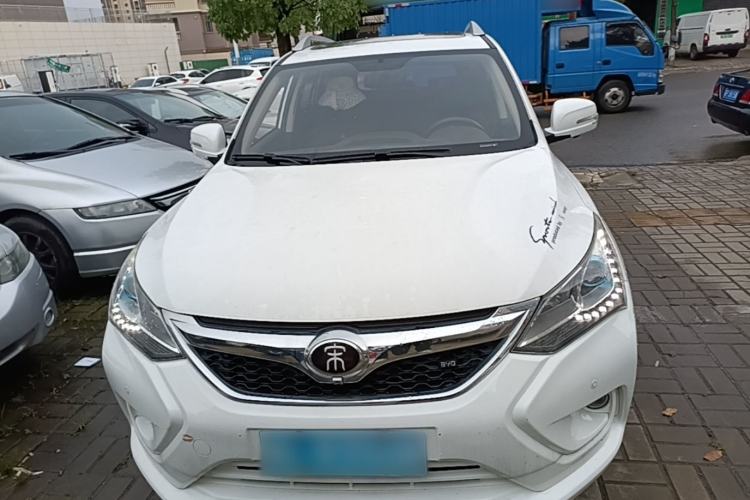 Used BYD Song 2017 Gaishe Upgrade Edition 1.5TID Automatic Elite Model Front