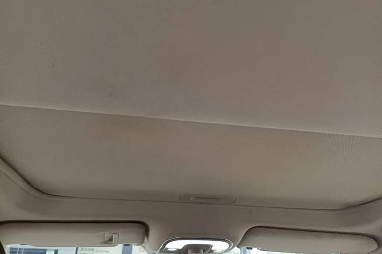 Used BYD Song 2017 Gaishi Upgrade Edition 1.5TI Manual Elite Model Headliner