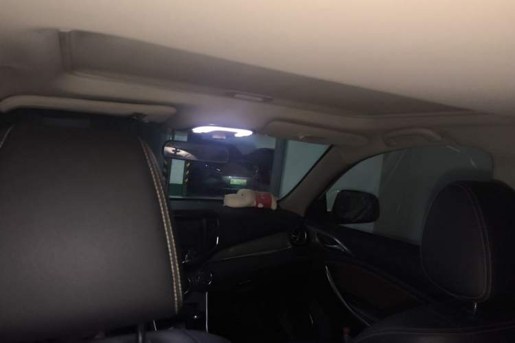 Used BYD Song 2017 Gaishi Upgrade Edition 1.5TI Manual Elite Model Headliner