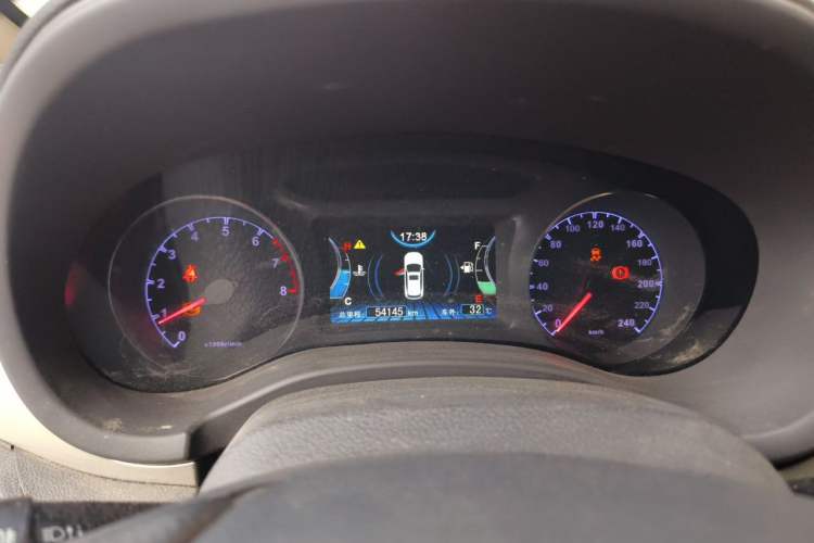 Used BYD Song 2017 Gaishi Upgrade Edition 1.5TI Manual Elite Model Instrument Cluster