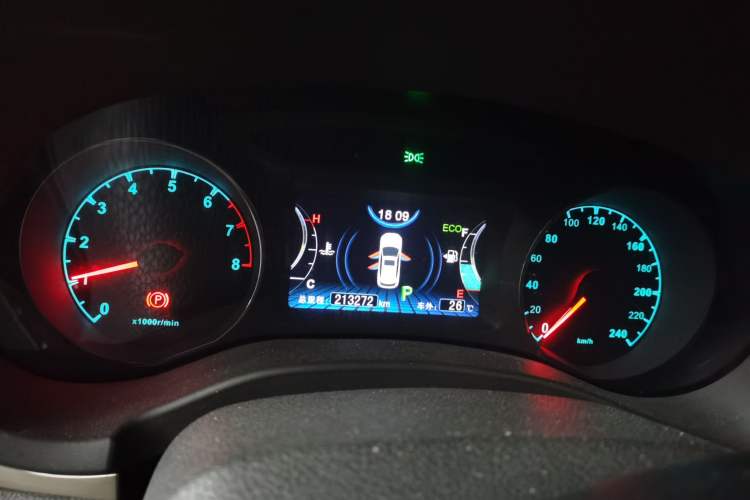 Used BYD Song 2017 Gaishe Upgrade Edition 1.5TID Automatic Elite Model Instrument Cluster