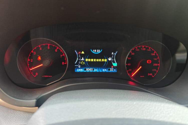 Used BYD Song 2017 Gaishi Upgrade Edition 1.5TI Manual Elite Model Instrument Cluster