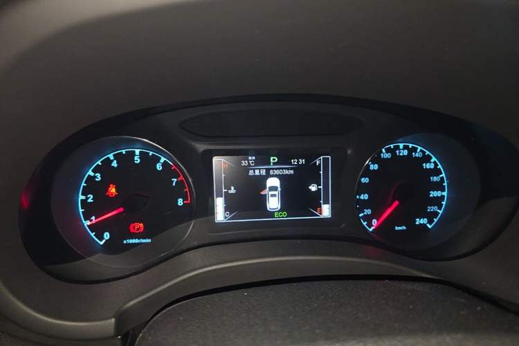 Used BYD Song 2017 Gaishe Upgrade Edition 1.5TID Automatic Elite Model Instrument Cluster
