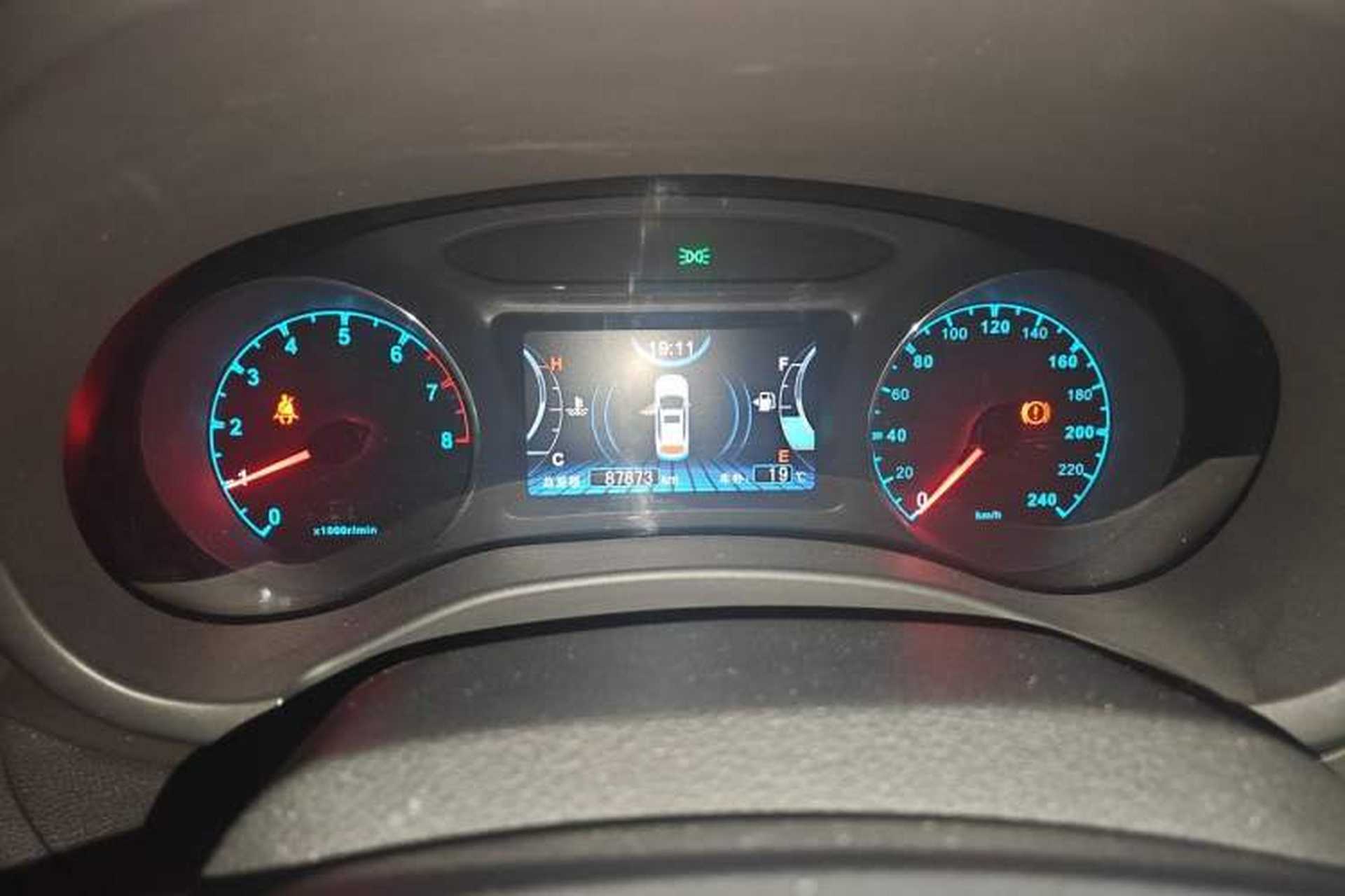 Used BYD Song 2017 Gaishi Upgrade Edition 1.5TI Manual Elite Model Instrument Cluster
