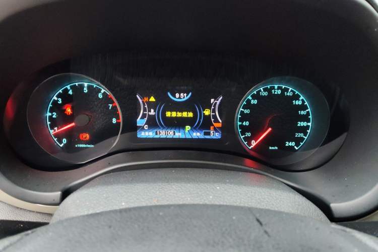 Used BYD Song 2017 Gaishe Upgrade Edition 1.5TID Automatic Elite Model Instrument Cluster