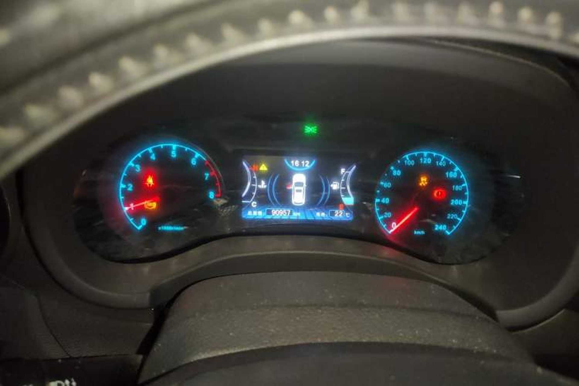 Used BYD Song 2017 Gaishi Upgrade Edition 1.5TI Manual Elite Model Instrument Cluster
