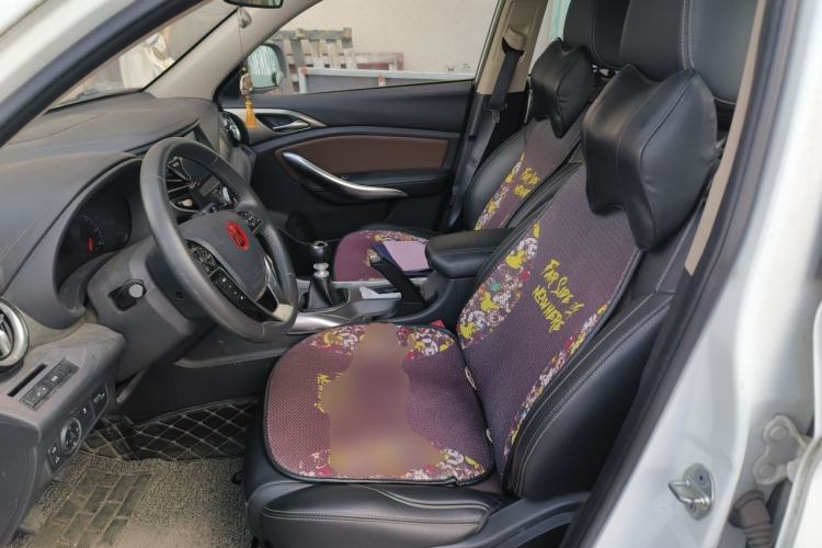 Used BYD Song 2017 Gaishi Upgrade Edition 1.5TI Manual Elite Model Left Front Seat