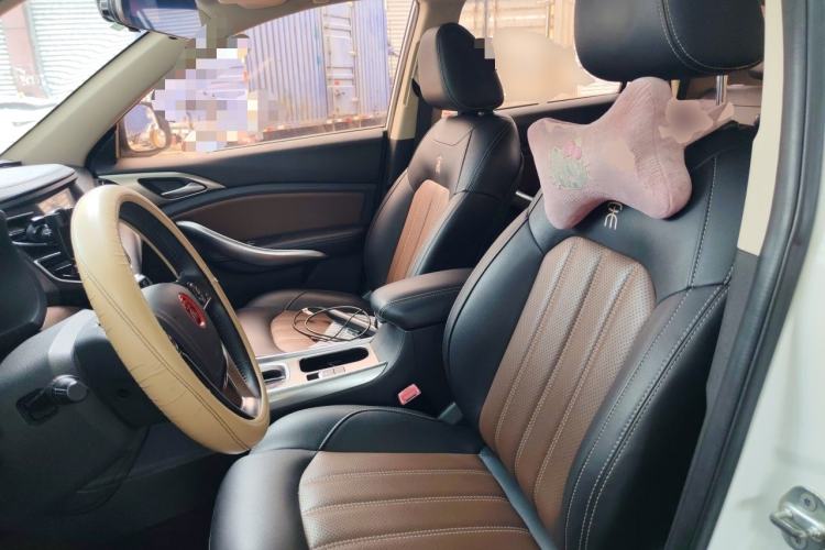 Used BYD Song 2017 Gaishe Upgrade Edition 1.5TID Automatic Elite Model Left Front Seat